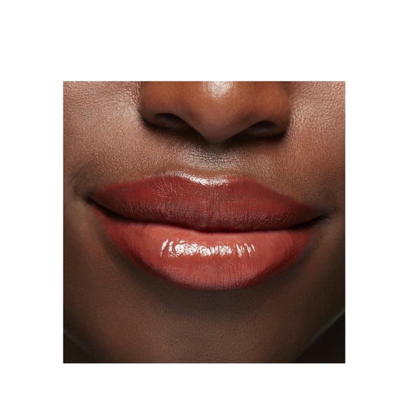 MAC Cosmetics LUSTREGLASS SHEER-SHINE LIPSTICK in Chili Popper - Picture 4 of 7
